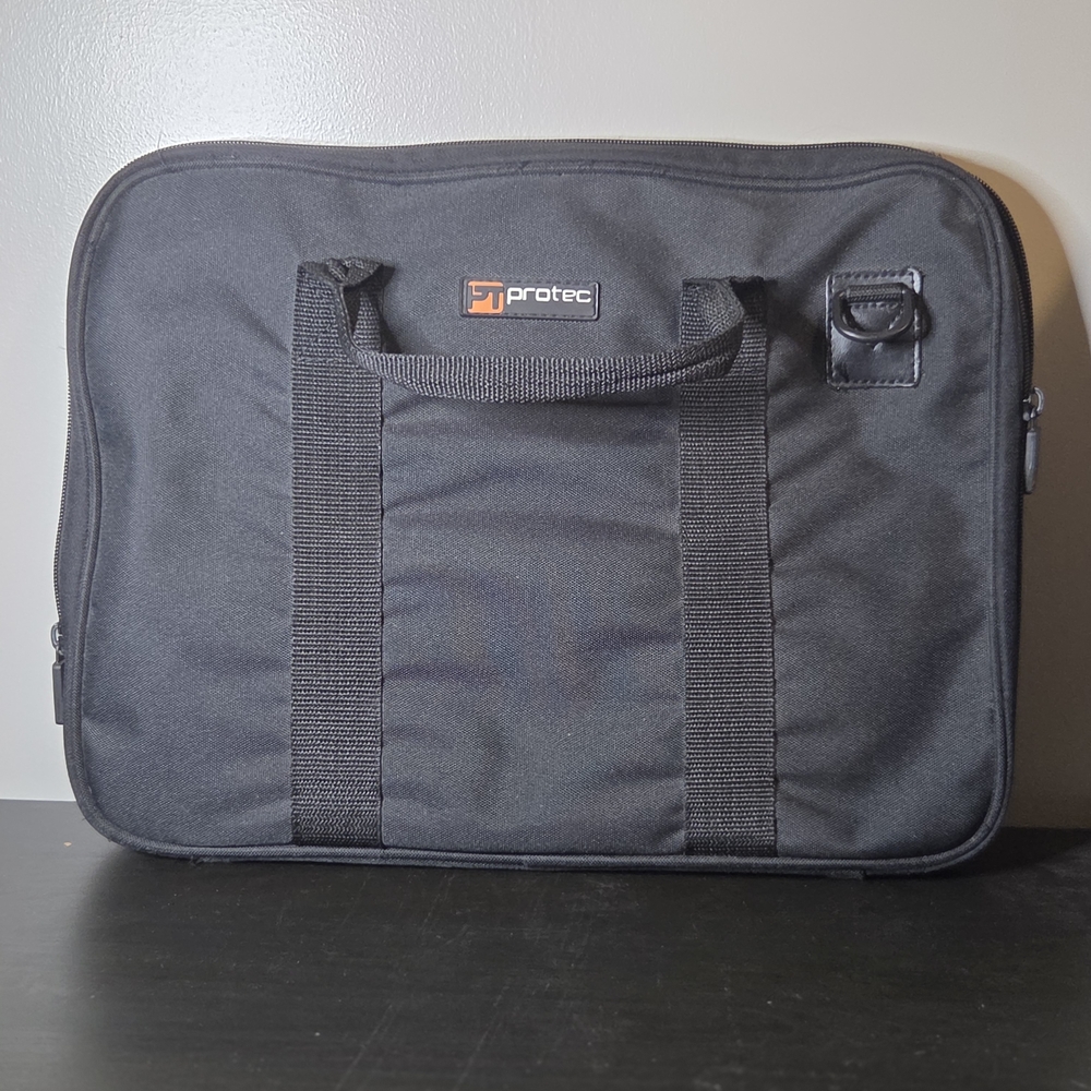 Protec Black Laptop Bag